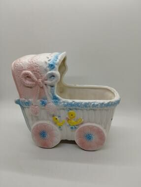 Vintage Ceramic Baby Carriage - Inarco Made In Japan Sankyo Music Box E4880